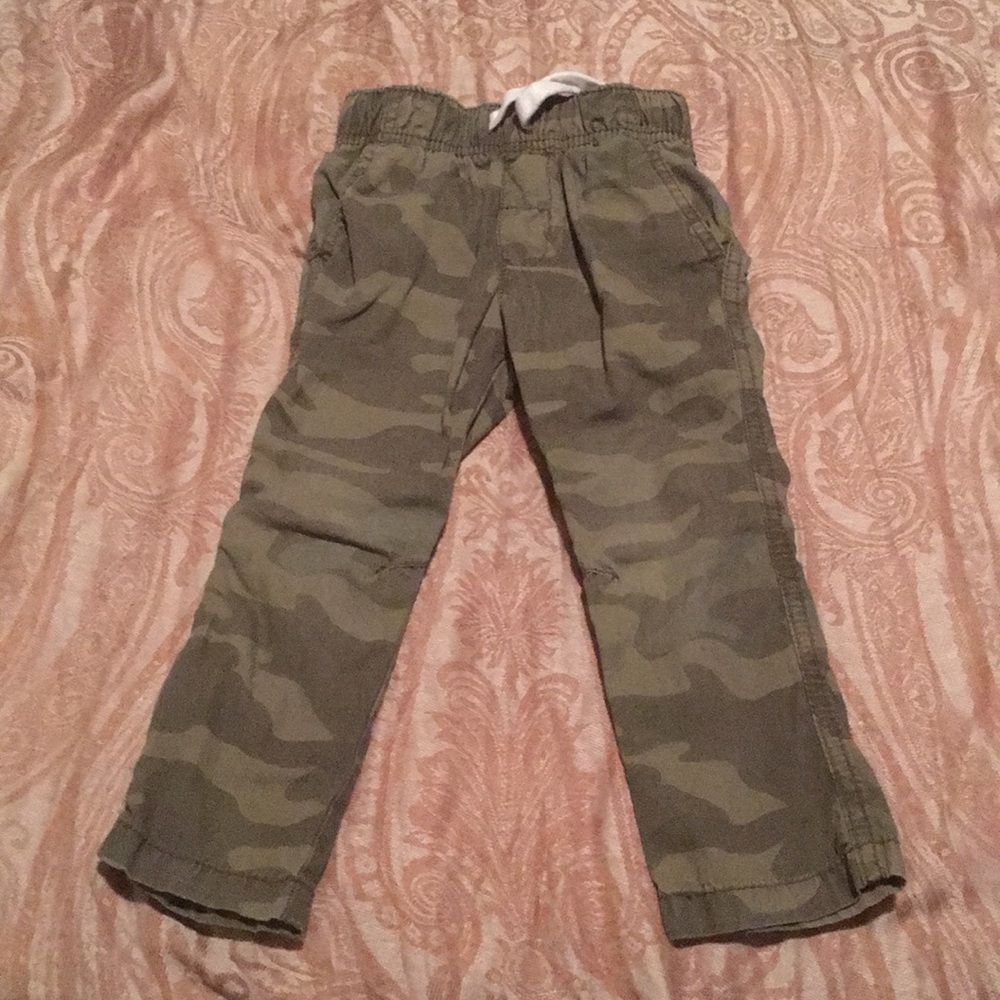 Drawstring camo pants